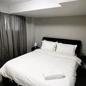 Beautiful Basement , Niagara Falls Canada
